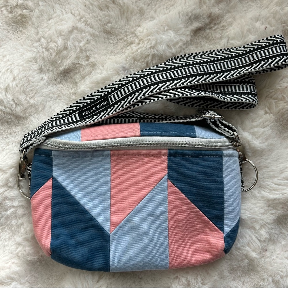 Nelle Bush crossbody bag